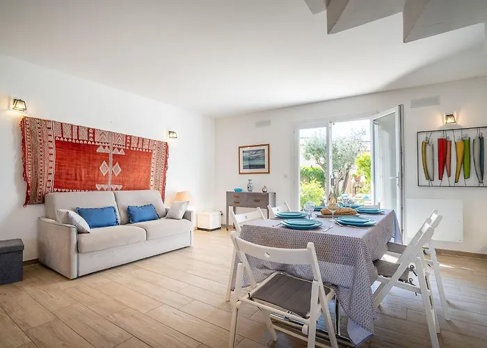 Pescadou By Interhome Hyères